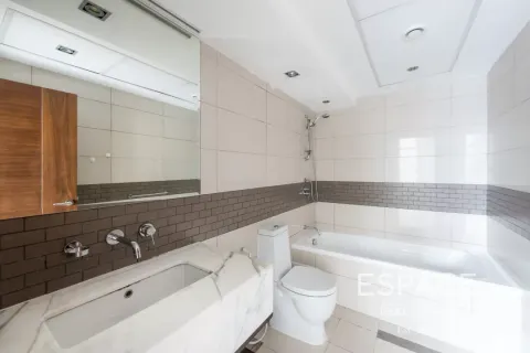 Apartamento en alquiler en Dubai Marina, Dubai, EAU 1 dormitorio, 98 m2 № 650085 - foto 9