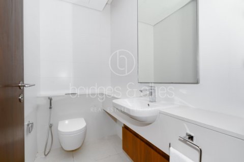Apartment in The Hills, Dubai, UAE 2 bedrooms, 155.8 sq.m. № 624534 - photo 23