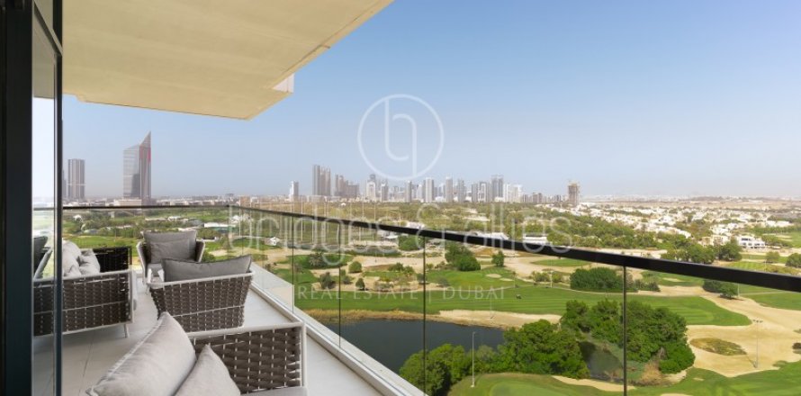 Apartment in The Hills, Dubai, UAE 2 bedrooms, 155.8 sq.m. № 624534