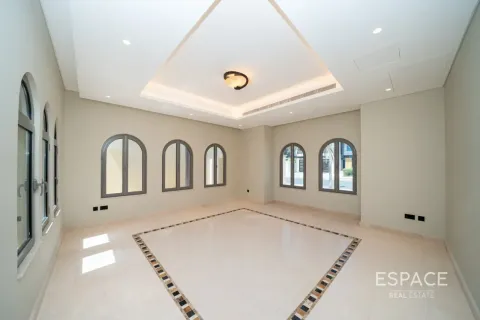 Villa in affitto a Palm Jumeirah, Dubai, EAU 4 camere da letto, 465 mq. № 738254 - foto 3