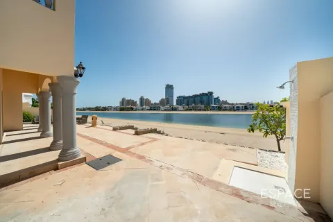 Villa in affitto a Palm Jumeirah, Dubai, EAU 4 camere da letto, 465 mq. № 738254 - foto 12