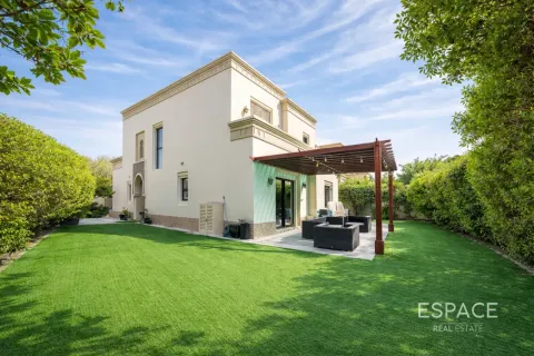Villa à louer à Arabian Ranches 2, Dubai, EAU 5 chambres, 314 m2 № 738257 - photo 1