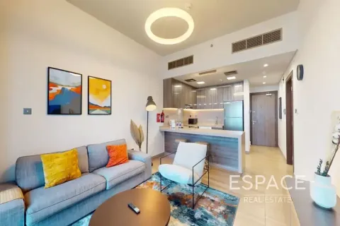 Lakás itt: Jumeirah Lake Towers, Dubai, EAE, 1 hálószoba, 73 m², azonosító: 738256 - fénykép 1