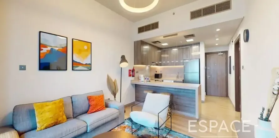 Lakás itt: Jumeirah Lake Towers, Dubai, EAE, 1 hálószoba, 73 m², azonosító: 738256