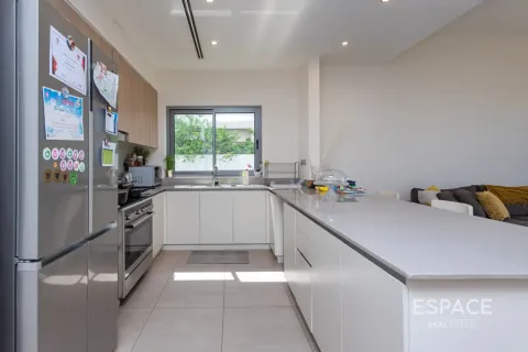 Villa para arrendamento em Dubai Hills Estate, Dubai, EAU 3 quartos, 288 m2 № 738252 - foto 8