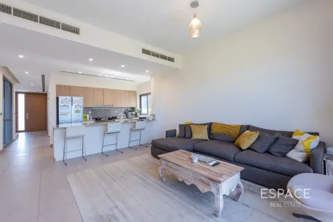 Villa para arrendamento em Dubai Hills Estate, Dubai, EAU 3 quartos, 288 m2 № 738252 - foto 4