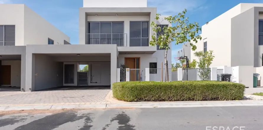 Villa em Dubai Hills Estate, Dubai, EAU 3 quartos, 288 m2 № 738252