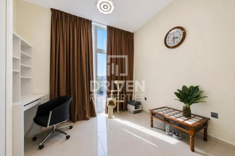 Villa in Dubai, UAE 6 bedrooms, 608.51 sq.m. № 767684 - photo 9
