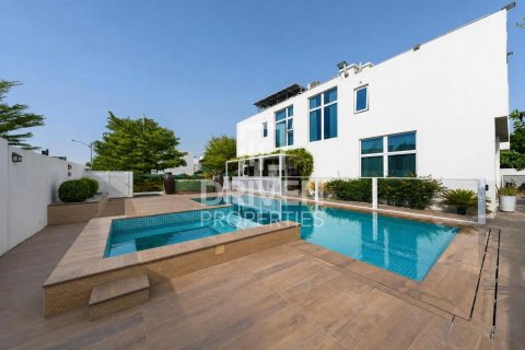 Villa in Dubai, UAE 6 bedrooms, 608.51 sq.m. № 767684 - photo 29