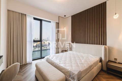 Apartemen di Al Wasl, Dubai, UEA 2 kamar tidur, 152.55 m2 nomor 744199 - foto 9