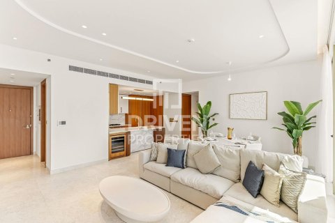 Apartament na sprzedaż w Palm Jumeirah, Dubai, ZEA 3 sypialnie, 177.44 mkw., nr 744193 - zdjęcie 3
