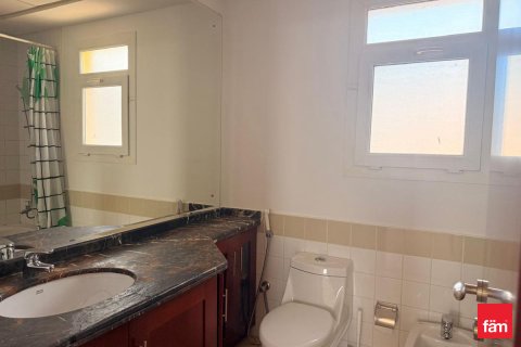 Townhouse in Dubai, UAE 4 bedrooms, 960.1 sq.m. № 660499 - photo 13