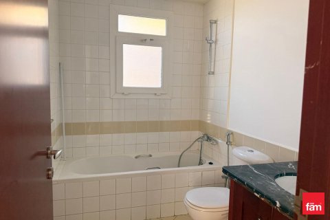 Townhouse in Dubai, UAE 4 bedrooms, 960.1 sq.m. № 660499 - photo 12