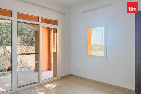 Townhouse in Dubai, UAE 4 bedrooms, 960.1 sq.m. № 660499 - photo 4