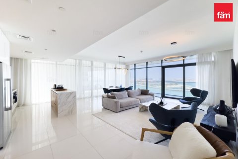 Apartamento para venda em Dubai Harbour, Dubai, EAU 3 quartos, 198 m2 № 660400 - foto 2