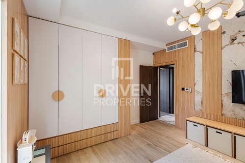 Apartment in Jumeirah Beach Residence, Dubai, UAE 4 bedrooms, 275 sq.m. № 602393 - photo 19