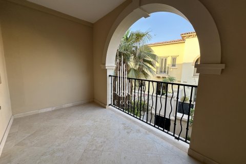 Řadový dům na Saadiyat Island, Abu Dhabi, SAE 4 ložnice, 315.9 m² Č.: 557409 - fotografie 25