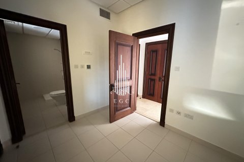 Řadový dům na Saadiyat Island, Abu Dhabi, SAE 4 ložnice, 315.9 m² Č.: 557409 - fotografie 19
