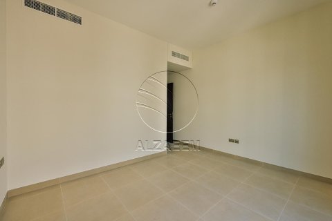Townhouse in Khalifa City, Abu Dhabi, UAE 3 bedrooms, 171 sq.m. № 615381 - photo 10