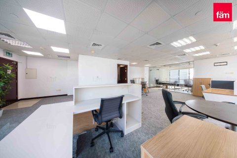 Oficina en alquiler en Dubai, EAU 101.5 m2 № 661863 - foto 5