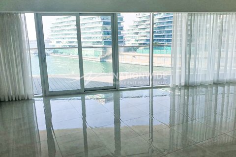 Abu Dhabi, BAE’de satılık daire 3 yatak odası, 253 m&sup2; No 646039 - fotoğraf 7
