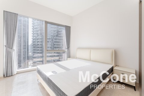 Apartment in Downtown Dubai (Downtown Burj Dubai), Dubai, UAE 3 bedrooms, 173.26 sq.m. № 587450 - photo 13