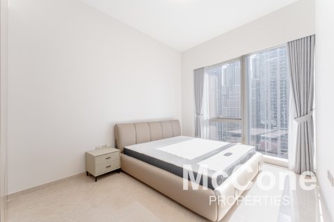 Apartment in Downtown Dubai (Downtown Burj Dubai), Dubai, UAE 3 bedrooms, 173.26 sq.m. № 587450 - photo 11