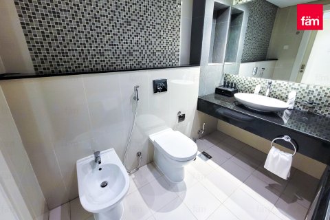 דירה להשכרה ב Downtown Dubai (Downtown Burj Dubai), Dubai, איחוד האמירויות 2 חדרי שינה, 122.6 מ"ר, מספר 662446 - תמונה 11