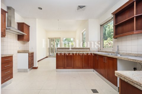 Huvila Arabian Ranches 2, Dubai, Arabiemiraatit 3 makuuhuonetta, 594.57920000 m2 № 651473 - kuva 17