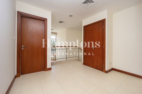 Huvila Arabian Ranches 2, Dubai, Arabiemiraatit 3 makuuhuonetta, 594.57920000 m2 № 651473 - kuva 7