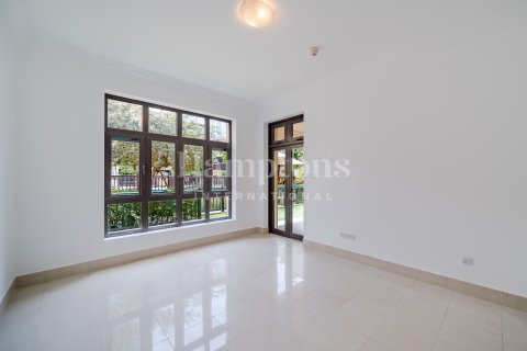 Apartman u Downtown Dubai (Downtown Burj Dubai), UAE 2 spavaćih soba, 203.73906609 m2 Br. 651475 - fotografija 28