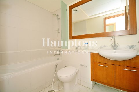 Huoneisto The Views, Dubai, Arabiemiraatit 2 makuuhuonetta, 131.74017012 m2 № 651472 - kuva 18