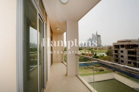 Huoneisto The Views, Dubai, Arabiemiraatit 2 makuuhuonetta, 131.74017012 m2 № 651472 - kuva 2