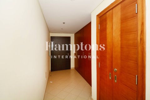 Huoneisto The Views, Dubai, Arabiemiraatit 2 makuuhuonetta, 131.74017012 m2 № 651472 - kuva 24