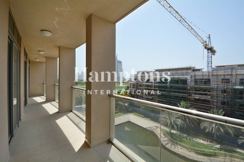 Huoneisto The Views, Dubai, Arabiemiraatit 2 makuuhuonetta, 131.74017012 m2 № 651472 - kuva 3