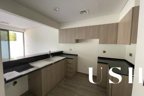 Townhouse in DAMAC Hills (Akoya by DAMAC), Dubai, UAE 3 bedrooms, 150 sq.m. № 623727 - photo 3
