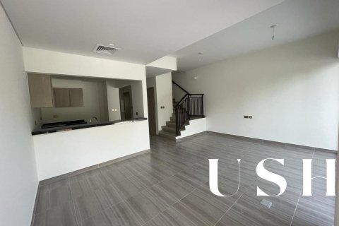 Townhouse in DAMAC Hills (Akoya by DAMAC), Dubai, UAE 3 bedrooms, 150 sq.m. № 623727 - photo 2