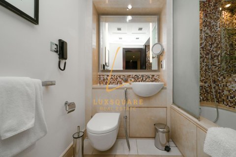 Apartmen di Downtown Dubai (Downtown Burj Dubai), UAE 1 bilik, 48 meter persegi № 711039 - foto 12