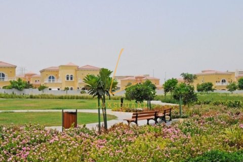 Villa sa Jumeirah Park, Dubai, UAE 3 silid-tulugan, 861 sq.m. № 711038