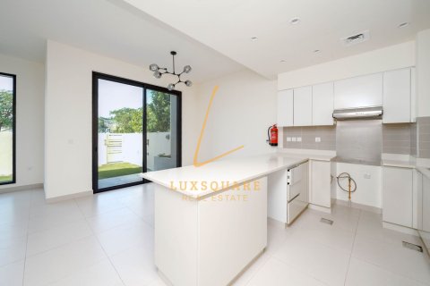 Radhus uthyres i Dubai Hills Estate, Dubai, UAE 3 sovrum, 194 kvm Nr. 711037 - fotografi 3