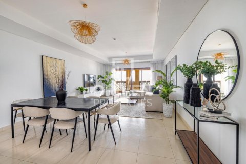 דירה למכירה ב Palm Jumeirah, Dubai, איחוד האמירויות  2 חדרי שינה, 181.72 מ"ר, מספר 756024 - תמונה 4