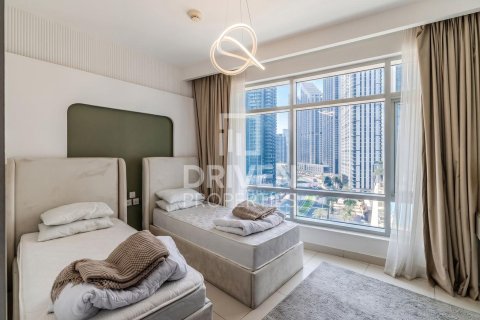 Müüa korter asukohaga Downtown Dubai (Downtown Burj Dubai), Dubai, AÜE: 2 magamistoaga, 120.5 m² Nr 756023 - pilt 10
