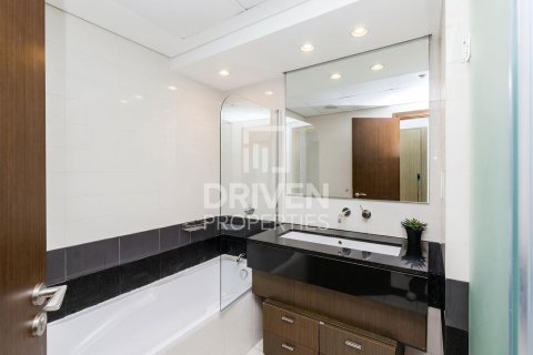 Müüa korter asukohaga Downtown Dubai (Downtown Burj Dubai), Dubai, AÜE: 2 magamistoaga, 120.5 m² Nr 756023 - pilt 12