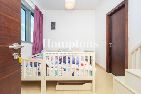 Apartemen di The Views, Dubai, UEA 2 kamar tidur, 117.89019088 m2 nomor 678850 - foto 1