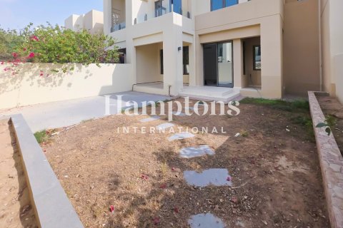 Rumah bandar di Arabian Ranches, Dubai, UAE 3 bilik tidur, 219.90140100 meter persegi № 678848 - foto 13