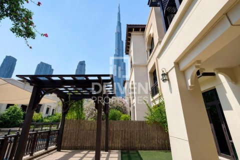 آپارتمان برای فروش در  Downtown Dubai (Downtown Burj Dubai)، Dubai، امارات متحده عربی  1 خوابه ، 141.4 متر مربع ، شماره 765205 - تصویر 1