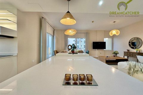 Wohnung zur Miete in Al Hamra Village, Ras Al Khaimah, VAE 3 Schlafzimmer, 218.1 m2 Nr. 588406 - Foto 9