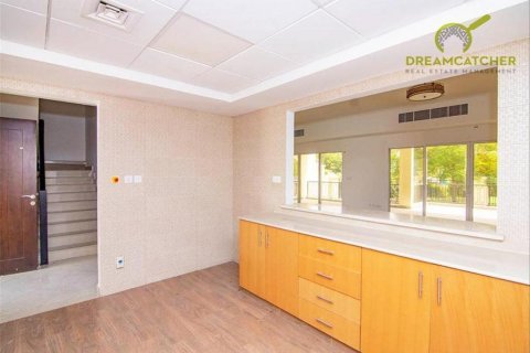 Stadthaus zum Verkauf in Al Hamra Village, Ras Al Khaimah, VAE 4 Schlafzimmer, 250.5 m2 Nr. 588410 - Foto 9