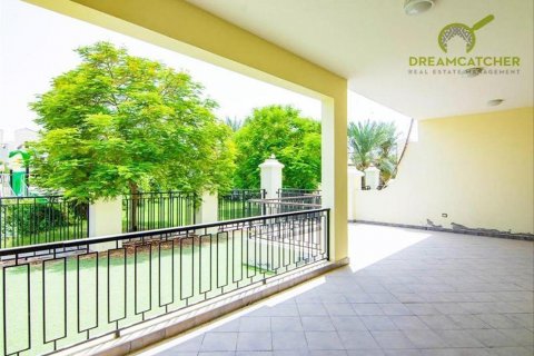 Stadthaus zum Verkauf in Al Hamra Village, Ras Al Khaimah, VAE 4 Schlafzimmer, 250.5 m2 Nr. 588410 - Foto 6