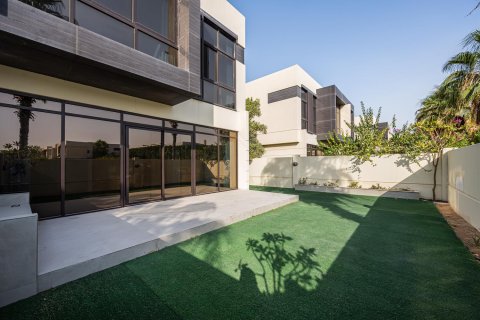 Řadový dům v DAMAC Hills (Akoya by DAMAC), Dubai, SAE 4 ložnice, 323.4 m² Č.: 750119 - fotografie 20